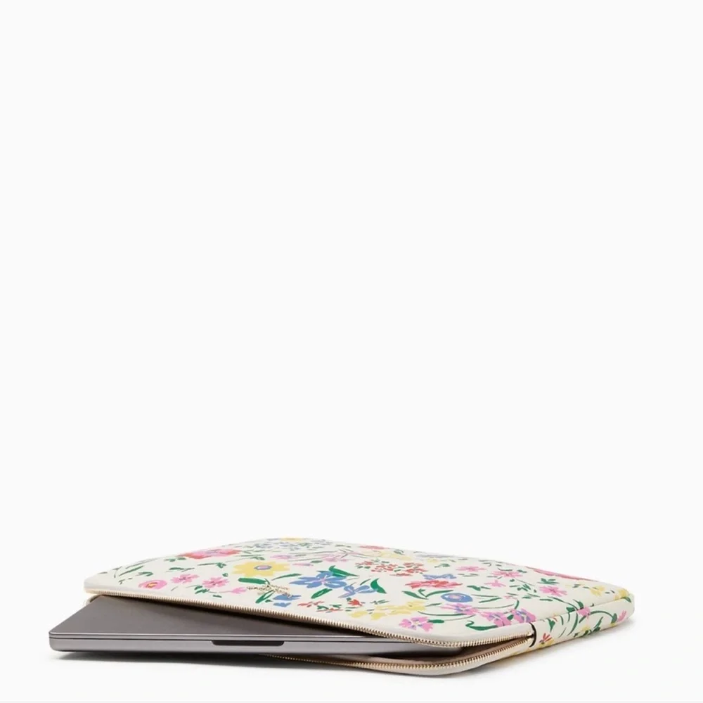 NEW Kate Spade Garden Bouquet Laptop Sleeve - Floral Cream Multi Color 15.3